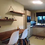 Au 